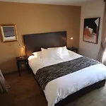 Boutique Hotel, La Musardiere Nocleg ze śniadaniem 4*