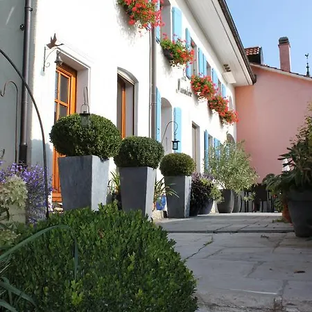 Alojamento de Acomodação e Pequeno-almoço Boutique Hôtel, La Musardiere Gimel