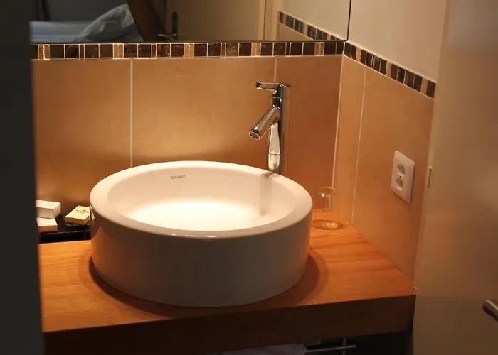 Bed & Breakfast Boutique Hotel, La Musardiere 4*